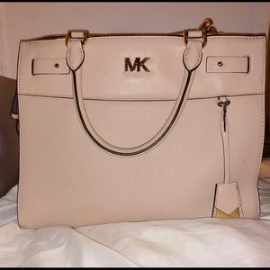 Michael Kors Regan Lg Hangbag